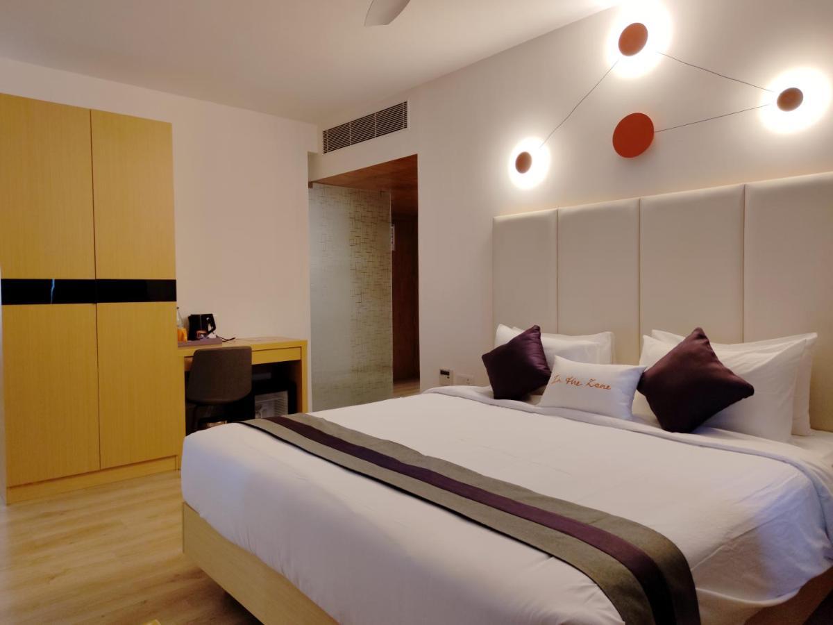 Hotel Zone Connect By The Park